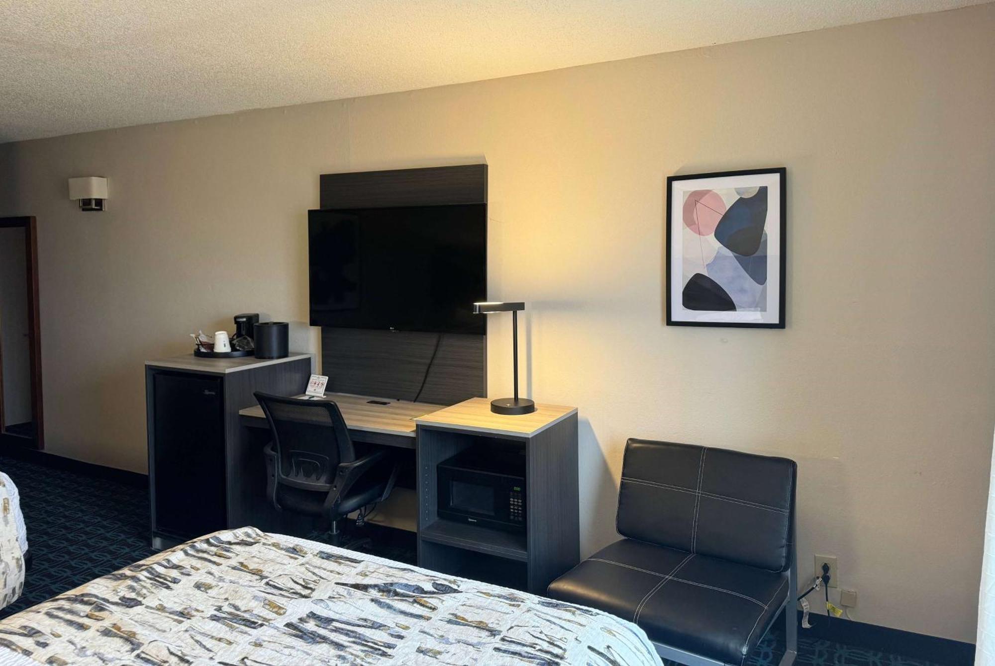 Hotel Wingate By Wyndham Dayton North Extérieur photo