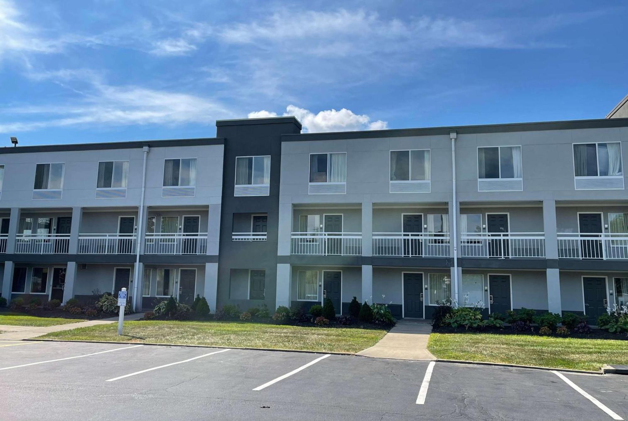 Hotel Wingate By Wyndham Dayton North Extérieur photo